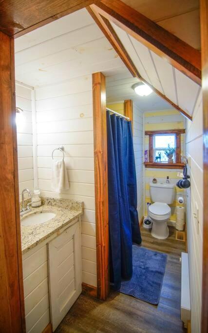 Charming Lakeview Cabin Near Geneva-On-The-Lake! 애슈터뷸라 외부 사진